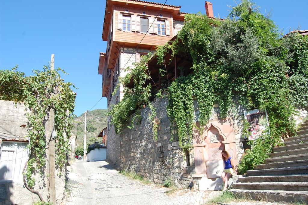 Altın Çeşmeli Konak Altınoluk Extérieur photo