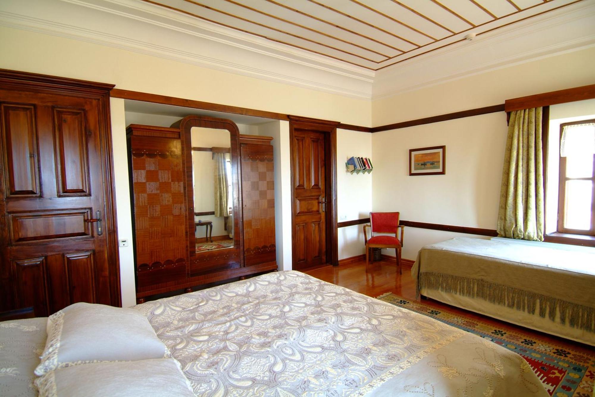 Altın Çeşmeli Konak Altınoluk Extérieur photo