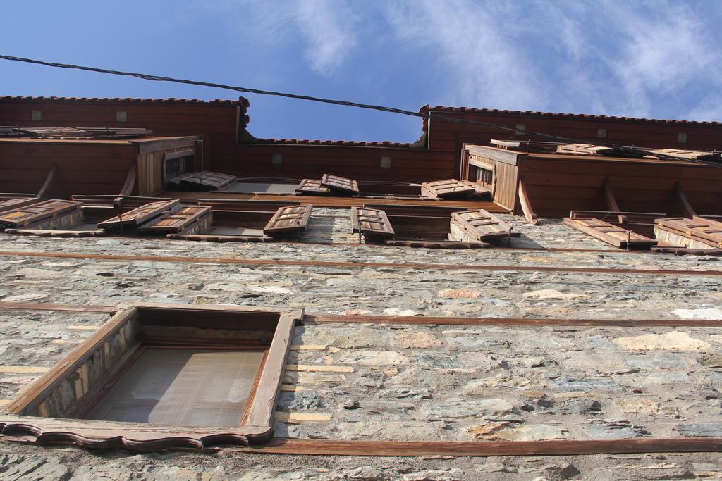 Altın Çeşmeli Konak Altınoluk Extérieur photo