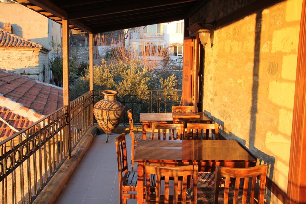 Altın Çeşmeli Konak Altınoluk Extérieur photo